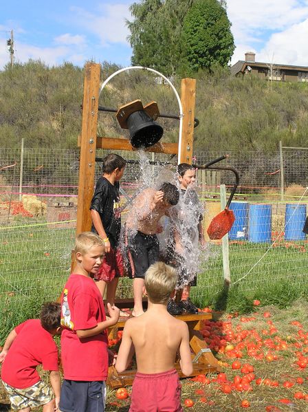 The dunking caught on camera
