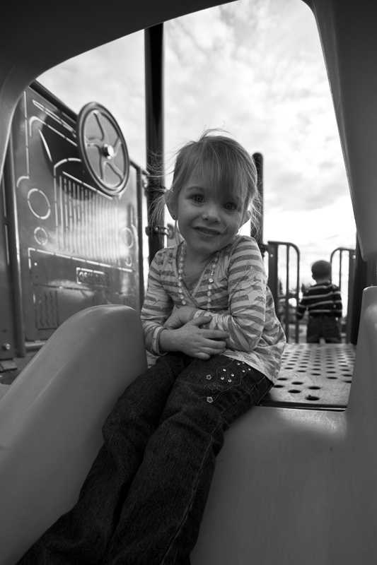 Gratuitous cuteness shot
Keywords: Maddux