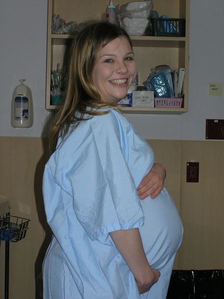 One last preggie pic
