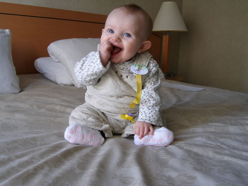 Gratuitous cuteness shot
