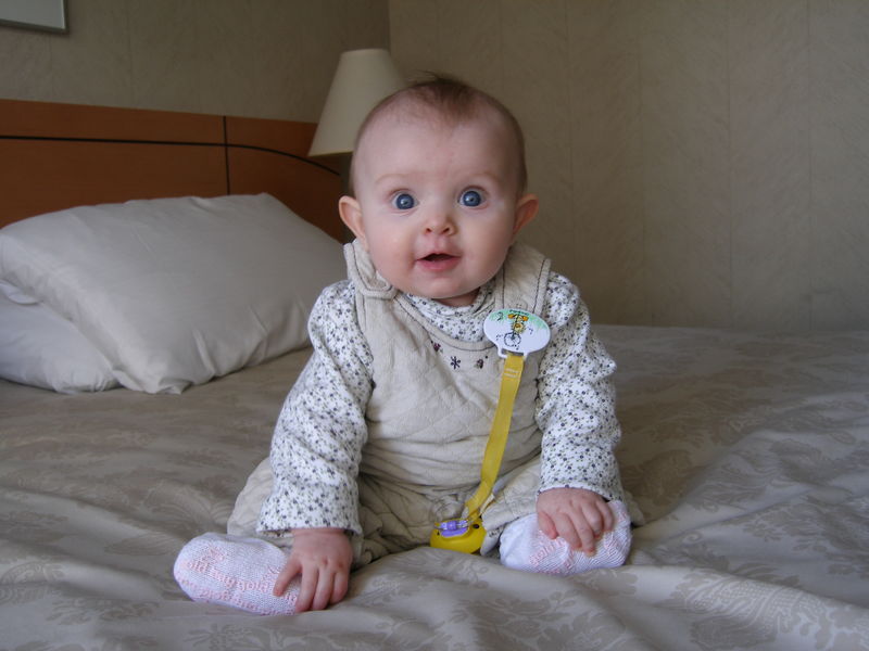 Gratuitous cuteness shot
