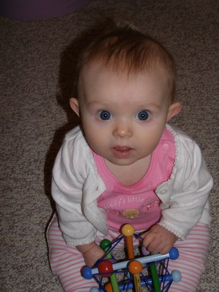 Gratuitous cuteness shot
