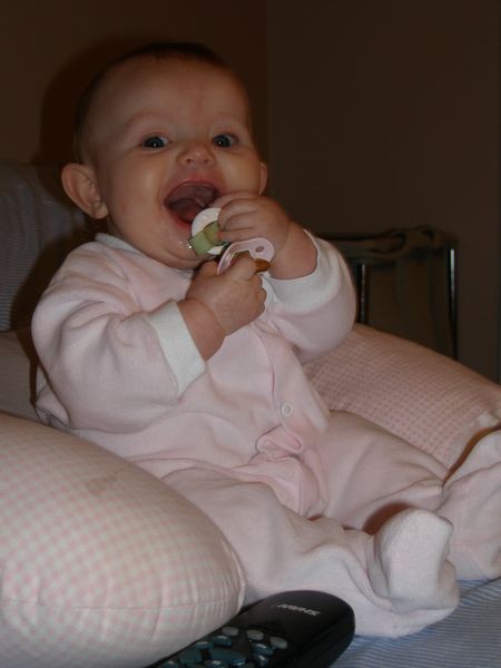 Gratuitous cuteness shot
