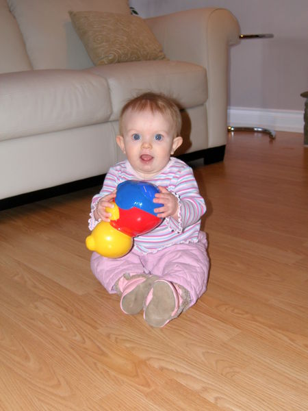 Gratuitous cuteness shot
