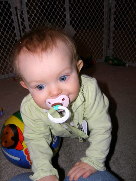 Gratuitous cuteness shot
