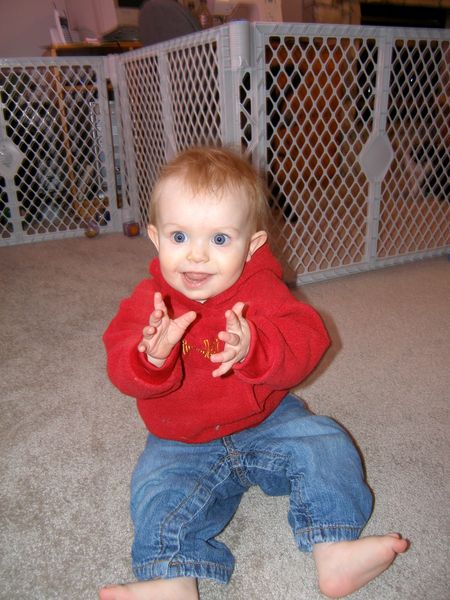 Gratuitous cuteness shot

