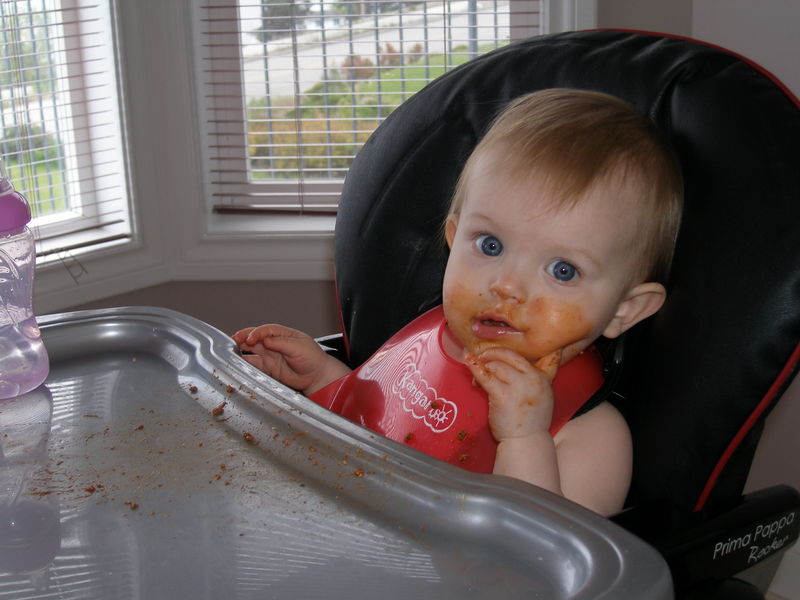 Gratuitous pasta eating shot
