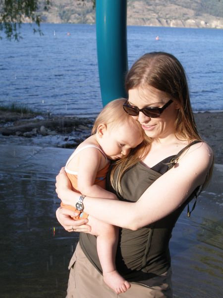 Maddi with Mommy after a little time under the water fountain
