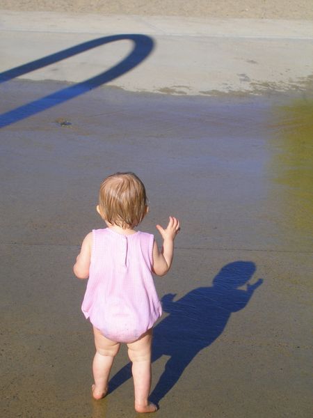 The shadow a soaked girl
