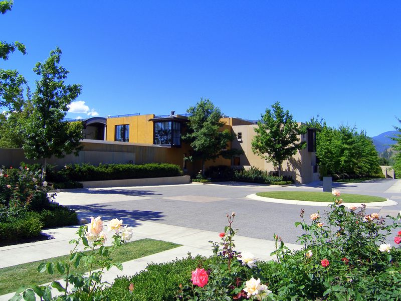 Keywords: Mission Hill Estate Winery