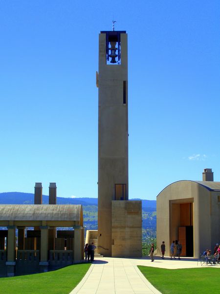 Keywords: Mission Hill Estate Winery