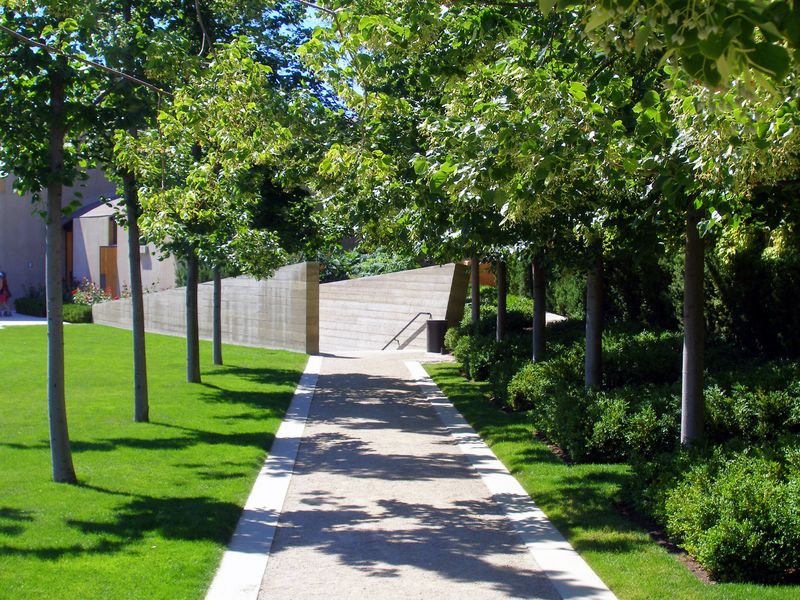 Keywords: Mission Hill Estate Winery