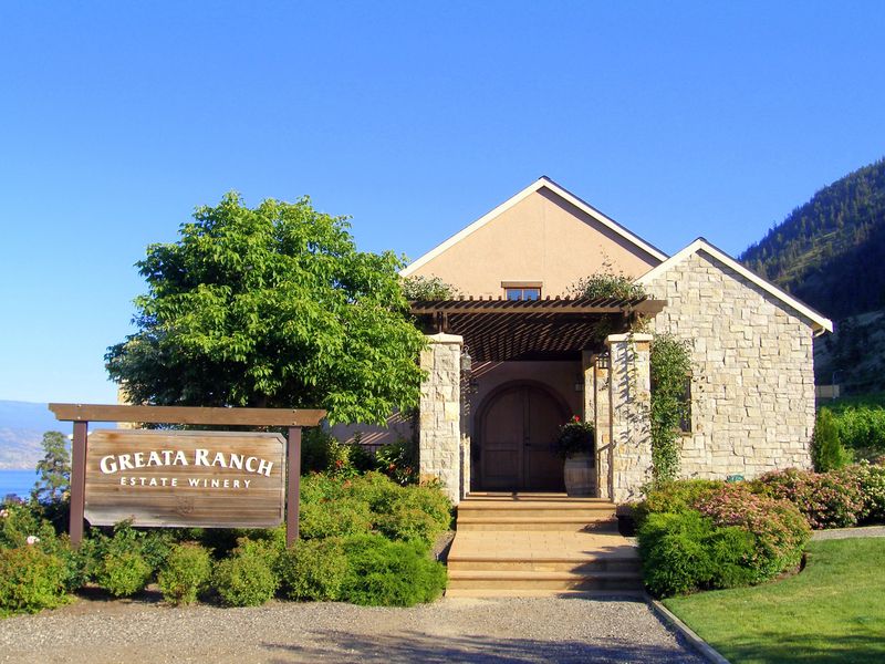 Wine shop
Keywords: Greata Ranch Estate Winery