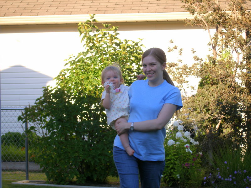 Mommy with a proud, flower-toting Maddi
