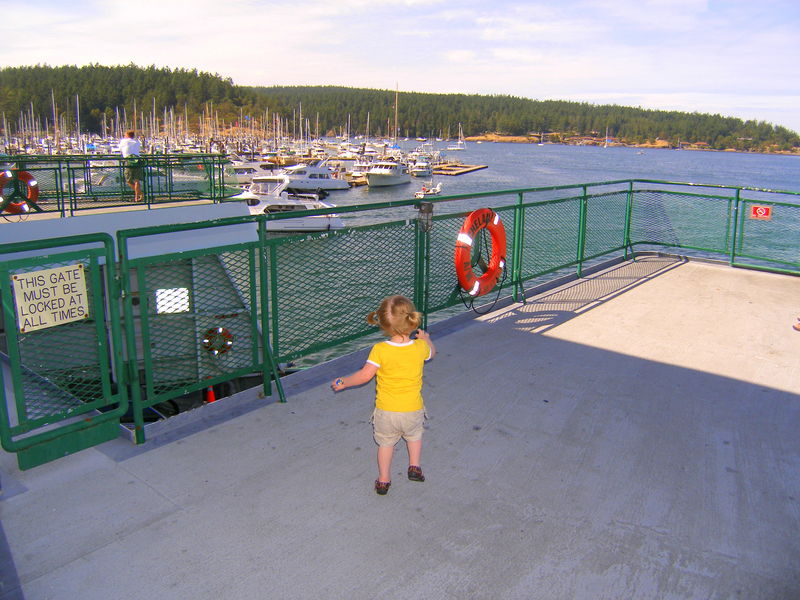 Maddi deciding which boat that she likes best
Keywords: Seattle, Victoria, Anacortes ferry, Friday Harbor, San Juan Island