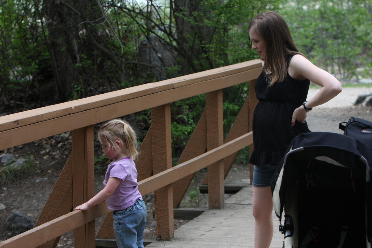 Mommy & Maddi "talking to the fishes"
