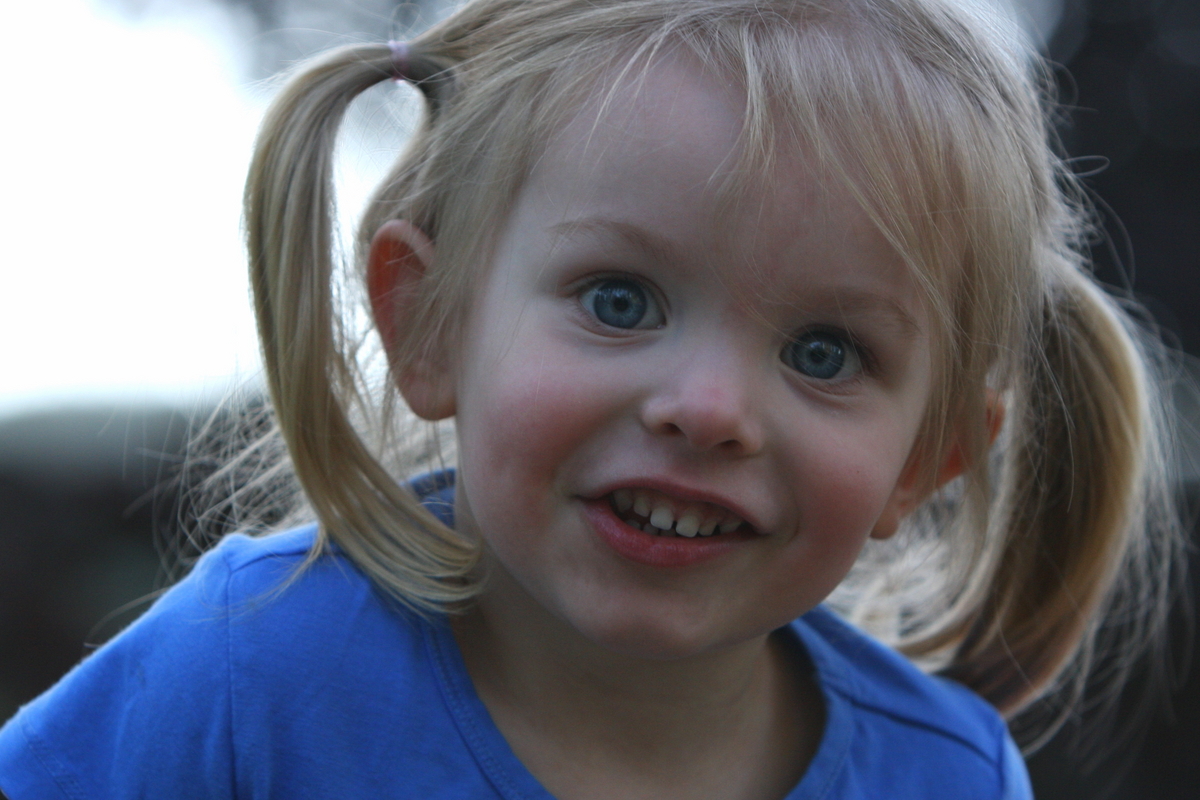 Gratuitous cuteness shot
