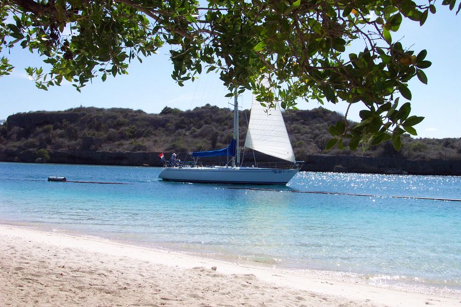 Sailboat at Barbara Beach
